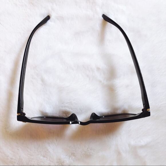 Jacob Black Classic Square Sunglasses - Picture 5 of 10